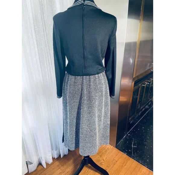 Vintage1970 dress, black top, grey skirt, long sleeves shirtdress, 2/4 (S) - Picture 6 of 10